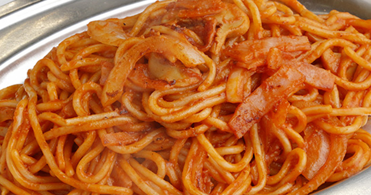 喫茶店のナポリタン